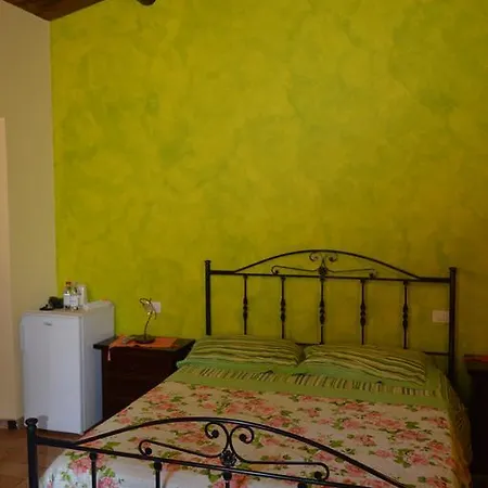 Alloggio per agriturismo E Turre Serrastretta
